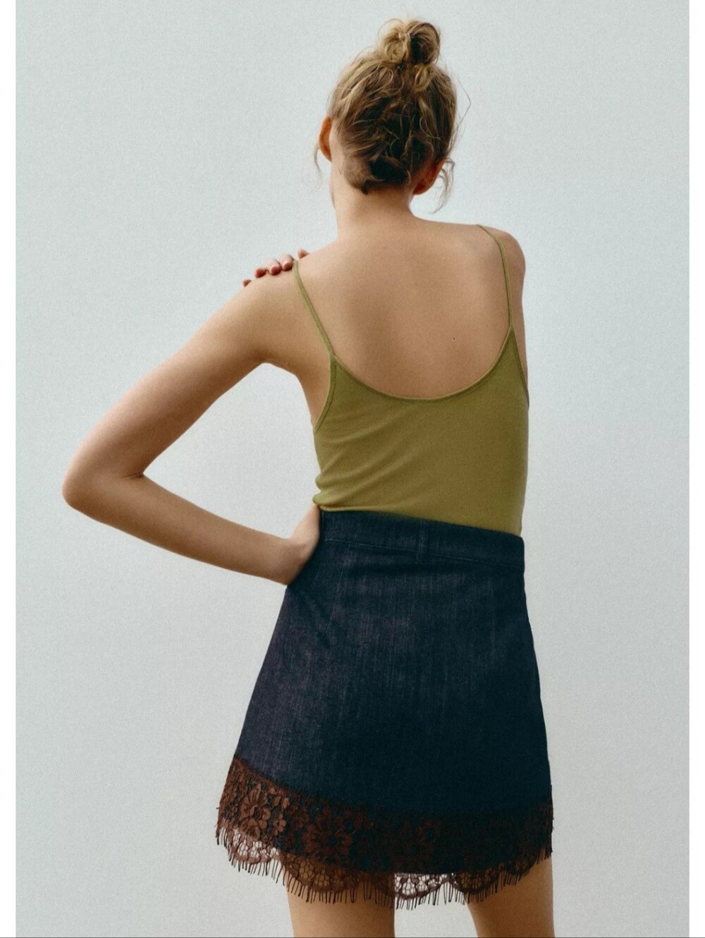 Zara Dark Denim Mini Skirt with Brown Lace Trim - Picture 5 of 8
